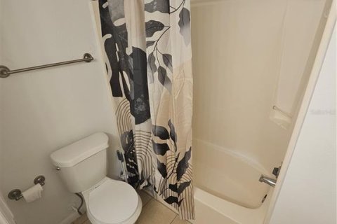 Condo in Altamonte Springs, Florida, 1 bedroom  № 1912597 - photo 25