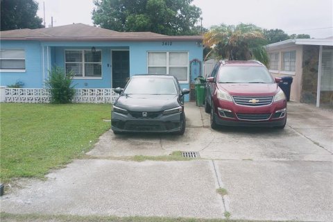 Villa ou maison à vendre à Tampa, Floride: 2 chambres, 123.93 m2 № 2408899 - photo 2