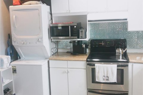 Villa ou maison à vendre à Tampa, Floride: 2 chambres, 123.93 m2 № 2408899 - photo 26