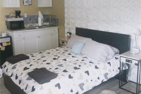 Villa ou maison à vendre à Tampa, Floride: 2 chambres, 123.93 m2 № 2408899 - photo 22