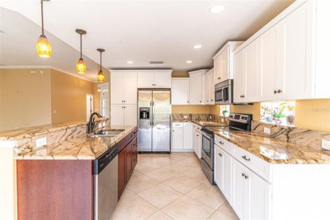 Villa ou maison à louer à Sebring, Floride: 3 chambres, 161.84 m2 № 2287894 - photo 2