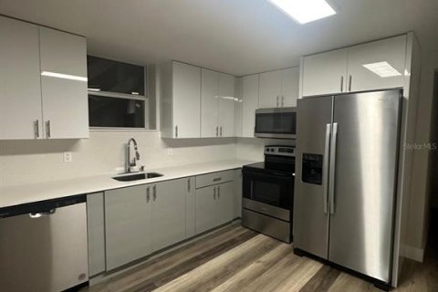 Immobilier commercial à Jacksonville, Floride 7 chambres, 281.77 m2 № 2093667