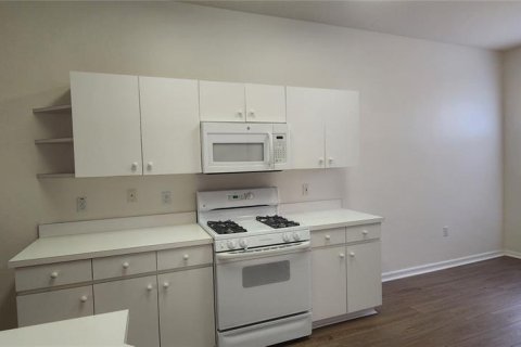 House in Wesley Chapel, Florida 2 bedrooms, 132.11 sq.m. № 1849411 - photo 17