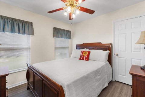 Villa ou maison à vendre à Bell, Floride: 2 chambres, 135.27 m2 № 2299005 - photo 25