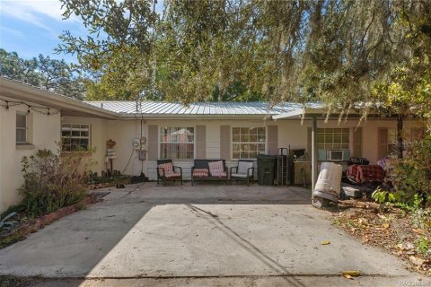 Casa en venta en Floral City, Florida, 3 dormitorios, 200.58 m2 № 2222538 - foto 2