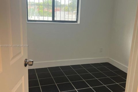 Touwnhouse à louer à Homestead, Floride: 2 chambres № 1995822 - photo 8