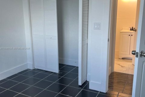 Touwnhouse à louer à Homestead, Floride: 2 chambres № 1995822 - photo 4