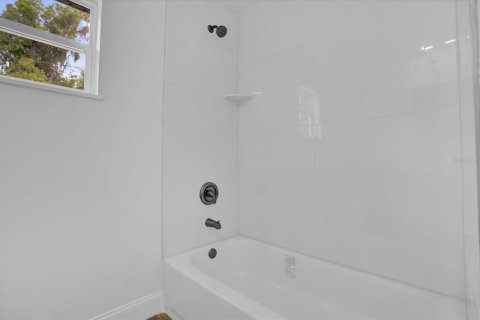 Villa ou maison à louer à Orange City, Floride: 3 chambres, 135.17 m2 № 2096035 - photo 21