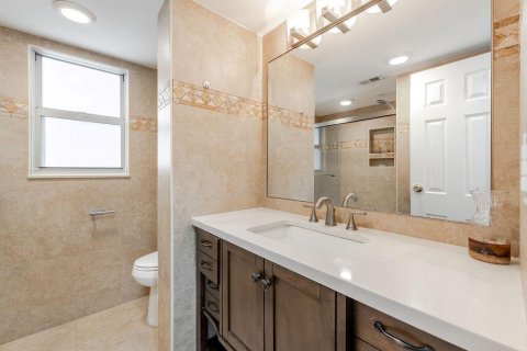 Купить кондоминиум в Лейк-Уорт, Флорида 3 комнаты, 102.47м2, № 2086240 - фото 14