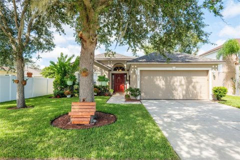Casa en venta en Leesburg, Florida, 3 dormitorios, 149.76 m2 № 1915075 - foto 1