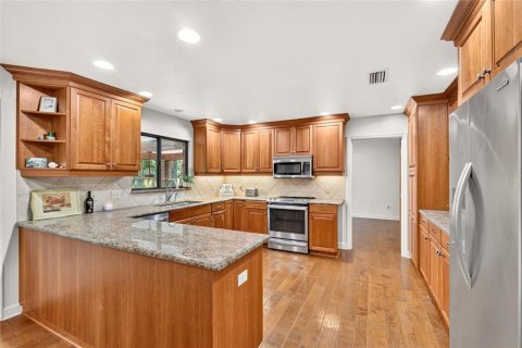 Villa ou maison à vendre à Gainesville, Floride: 3 chambres, 349.68 m2 № 2398691 - photo 9