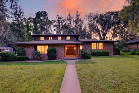 Villa ou maison à vendre à Gainesville, Floride: 3 chambres, 349.68 m2 № 2398691 - photo 3