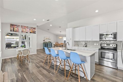 Купить виллу или дом в Палм-Кост, Флорида 3 комнаты, 188.41м2, № 1780495 - фото 12