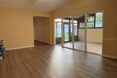Townhouse in Orlando, Florida 3 bedrooms, 106.93 sq.m. № 2167072 - photo 5