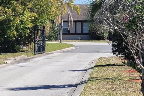 Townhouse in Orlando, Florida 3 bedrooms, 106.93 sq.m. № 2167072 - photo 22