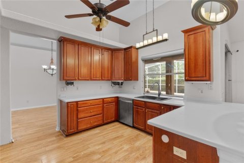 House in Clermont, Florida 5 bedrooms, 249.16 sq.m. № 1831379 - photo 8