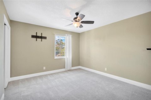 Townhouse in Saint Petersburg, Florida 2 bedrooms, 106.37 sq.m. № 1870289 - photo 29