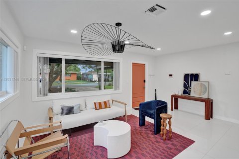 Villa ou maison à vendre à Fort Lauderdale, Floride: 2 chambres, 89.65 m2 № 2085368 - photo 6