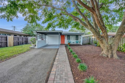 Villa ou maison à vendre à Fort Lauderdale, Floride: 2 chambres, 89.65 m2 № 2085368 - photo 3