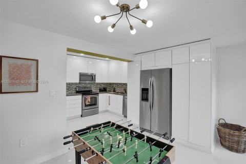 Villa ou maison à vendre à Fort Lauderdale, Floride: 2 chambres, 89.65 m2 № 2085368 - photo 27