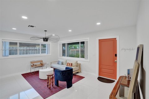 Villa ou maison à vendre à Fort Lauderdale, Floride: 2 chambres, 89.65 m2 № 2085368 - photo 7