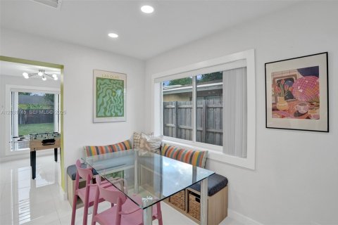 Villa ou maison à vendre à Fort Lauderdale, Floride: 2 chambres, 89.65 m2 № 2085368 - photo 13