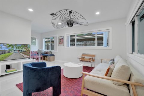 Villa ou maison à vendre à Fort Lauderdale, Floride: 2 chambres, 89.65 m2 № 2085368 - photo 10
