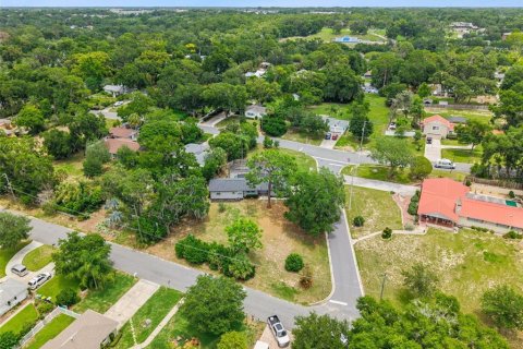 Villa ou maison à vendre à Mount Dora, Floride: 3 chambres, 177.81 m2 № 2149406 - photo 27