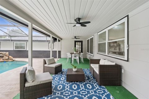 Villa ou maison à vendre à Mount Dora, Floride: 3 chambres, 177.81 m2 № 2149406 - photo 18