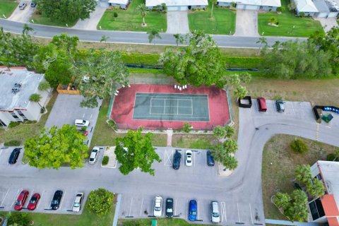 Copropriété à louer à Sarasota, Floride: 2 chambres, 81.38 m2 № 2325232 - photo 19