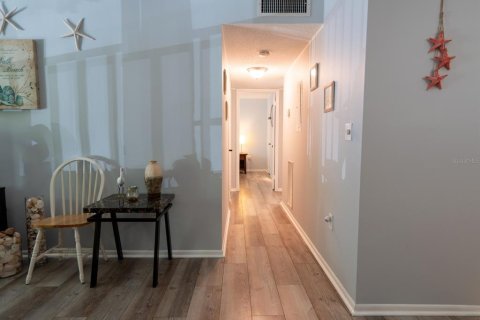 Copropriété à louer à Sarasota, Floride: 2 chambres, 81.38 m2 № 2325232 - photo 7