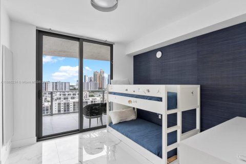 Купить кондоминиум в Санни-Айлс-Бич, Флорида 3 спальни, 175.77м2, № 2017652 - фото 26