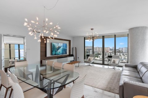 Купить кондоминиум в Санни-Айлс-Бич, Флорида 3 спальни, 175.77м2, № 2017652 - фото 7