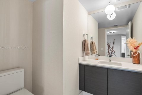 Купить кондоминиум в Санни-Айлс-Бич, Флорида 3 спальни, 175.77м2, № 2017652 - фото 19