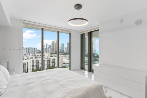 Купить кондоминиум в Санни-Айлс-Бич, Флорида 3 спальни, 175.77м2, № 2017652 - фото 14