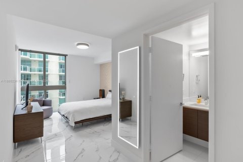 Купить кондоминиум в Санни-Айлс-Бич, Флорида 3 спальни, 175.77м2, № 2017652 - фото 20