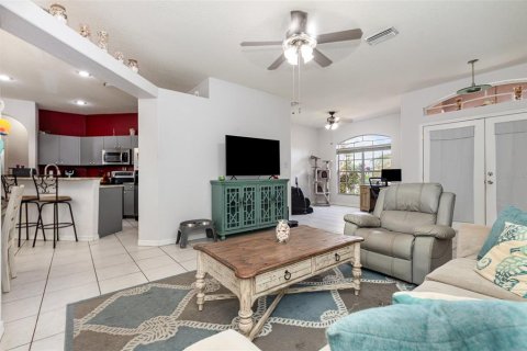 House in North Port, Florida 3 bedrooms, 167.6 sq.m. № 1774654 - photo 7