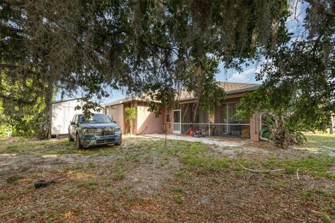 House in North Port, Florida 3 bedrooms, 167.6 sq.m. № 1774654 - photo 24