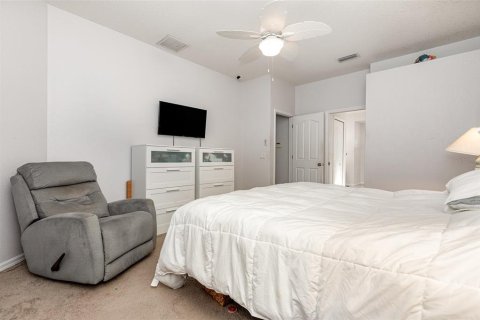 House in North Port, Florida 3 bedrooms, 167.6 sq.m. № 1774654 - photo 14