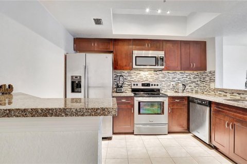 Adosado en alquiler en Sunrise, Florida, 3 dormitorios, 130.9 m2 № 2387921 - foto 8