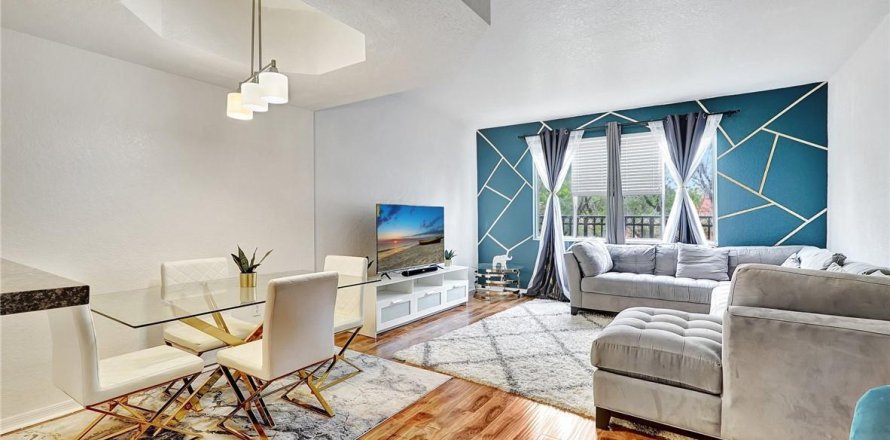 Adosado en Sunrise, Florida 3 dormitorios, 130.9 m2 № 2387921