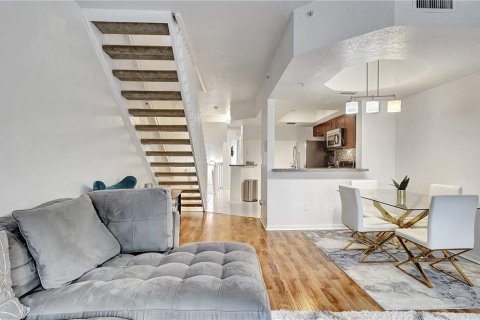 Adosado en alquiler en Sunrise, Florida, 3 dormitorios, 130.9 m2 № 2387921 - foto 13