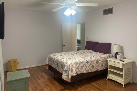 Condo in Delray Beach, Florida, 2 bedrooms  № 2086814 - photo 15