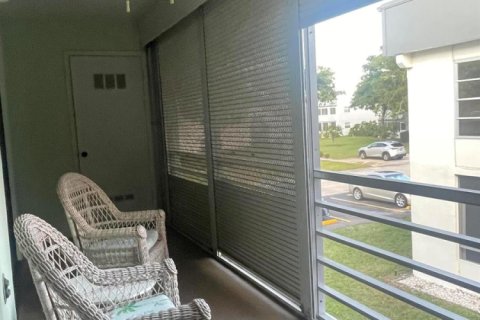 Condo in Delray Beach, Florida, 2 bedrooms  № 2086814 - photo 21