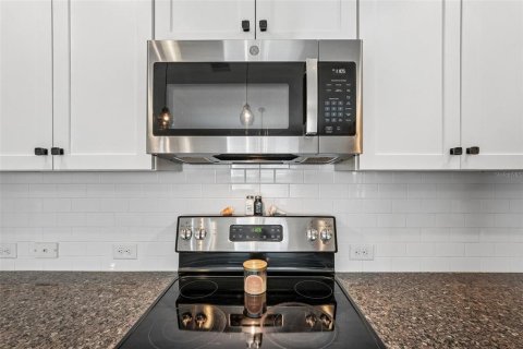Casa en venta en Venice, Florida, 2 dormitorios, 116.59 m2 № 2425493 - foto 10