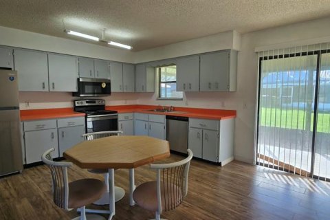 Casa en venta en Umatilla, Florida, 3 dormitorios, 118.54 m2 № 2229609 - foto 15
