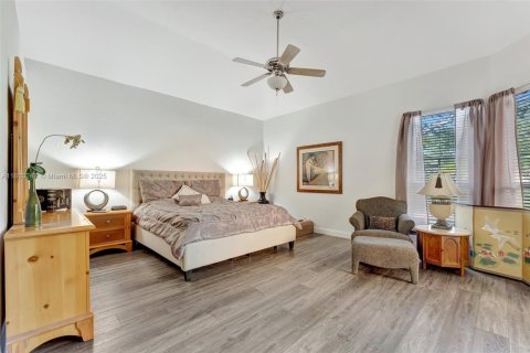 Casa en venta en Coral Springs, Florida, 4 dormitorios, 282.24 m2 № 1742071 - foto 30