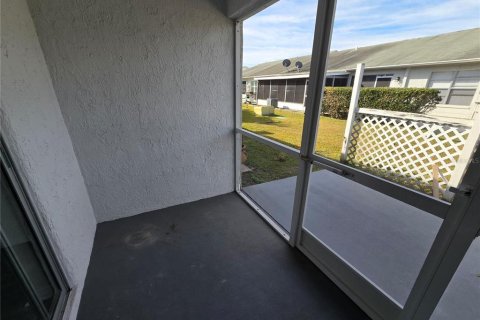 Villa ou maison à louer à New Port Richey, Floride: 2 chambres, 82.5 m2 № 2383915 - photo 23