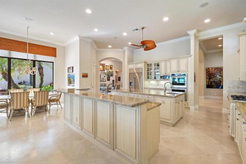 House in West Palm Beach, Florida 5 bedrooms, 487.83 sq.m. № 2248574 - photo 26
