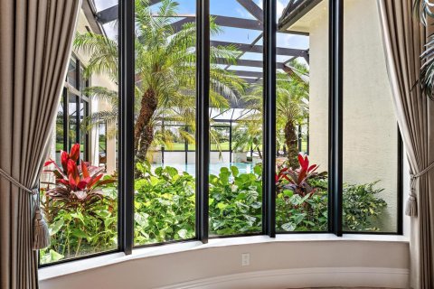 House in West Palm Beach, Florida 5 bedrooms, 487.83 sq.m. № 2248574 - photo 16
